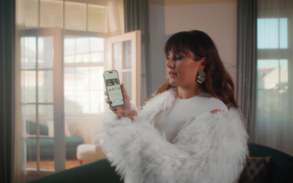 Stáhněte si appku Notino a získejte 15% slevu na celý nákup jako odměnu za každou rezervaci